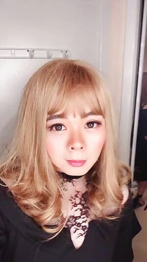 Not a girl but here’s my best attempt haha 🥴