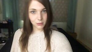 “Just... look down” 👀