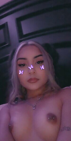 it’s ur favorite cum slut 💕