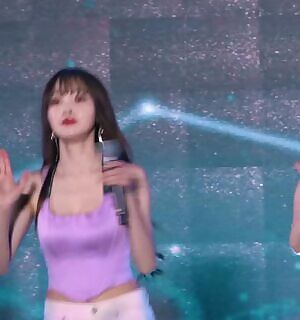 GFriend - Yuju bouncy boobs