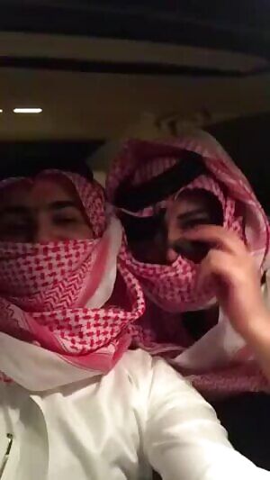 Heavenly Arabic Tits 💋💦 WWYD