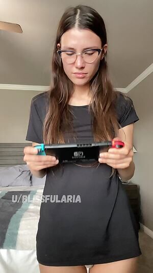 there’s 2 different sides to this teen.. which do you prefer?