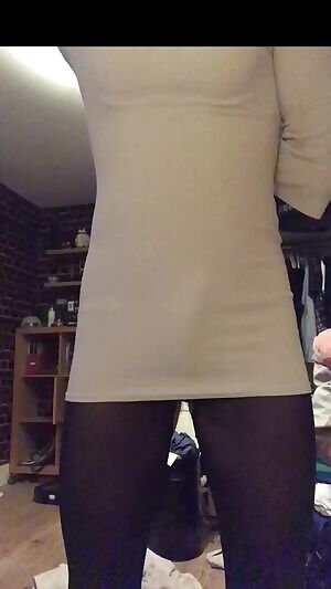 Note to self: Stop buying such tight clothes 😳