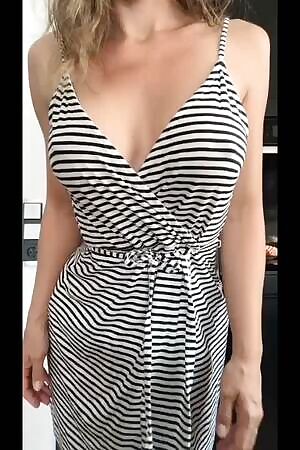 what's underneath mommies summer dress 💋