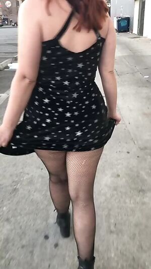 Had To Take Her Home And Bend Her Over 😈