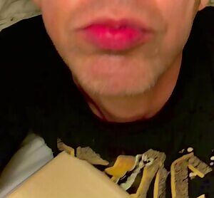 Huge married load from my Gloryhole.