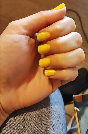 tribute to my nails please