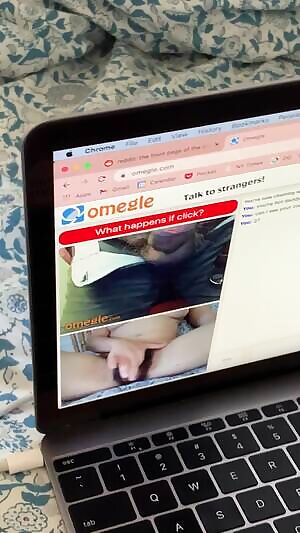 Daddy made me so wet when he told me he wanted to scratch his beard on me - he was my 10th yesterday