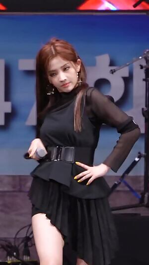 I-DLE - Soyeon