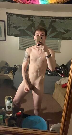 If you wanna see my ass, check out my profile 😛