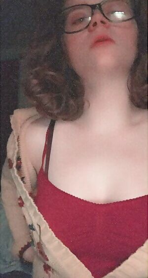 Quick Study Break 📚💋 Porn GIF by goodgirlmaisie03