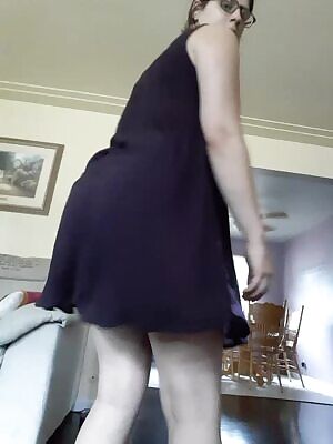 Thick and hard in my suit! 😋🍆