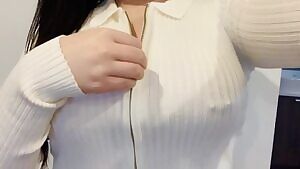 I love not wearing a bra 😍