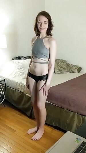 The Easter Bunny brought you a booty gif! Yay!