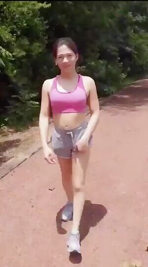 Show Body In Public