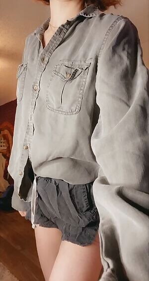 i sleep naked, goodnight 😇