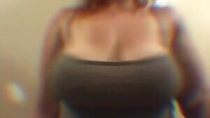 curvy 20yo bored af, hoping u like thicc booty :)