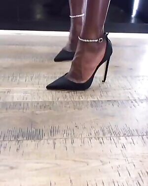 British sprinter Dina Asher-Smtih