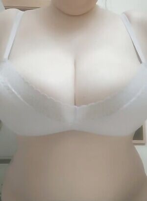 I love dropping my tits or you. Check out my Christmas content sale!