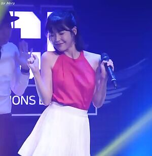 IU - Bounce