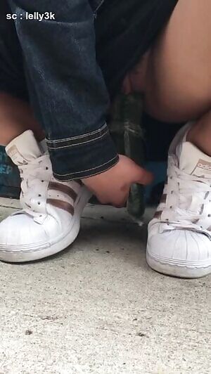 Fuck Pussy With Toys At Goal Join Sc : Lelly3k