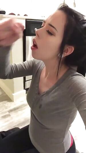 Messy facial 😍