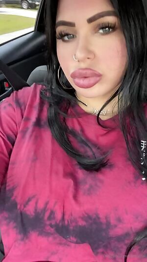 Mrs Lust is my favorite Bimbo in the world.