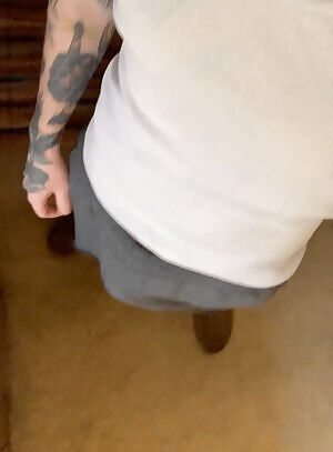 Horny as fuck right now