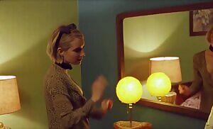 Emma Roberts