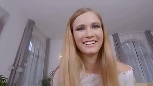 Fucking Stella Cardo in VR