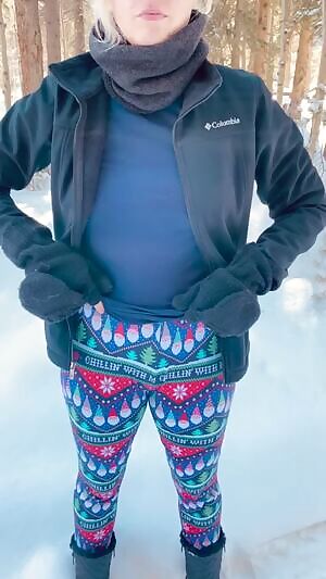 It snowed, so of course I had to run outside and flash these titties! ❄️