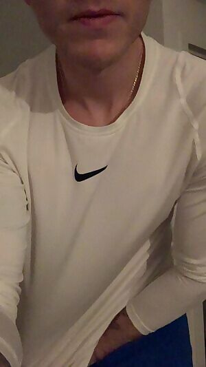 Undressing for you after my workout.....first video! I hope this post works! <3