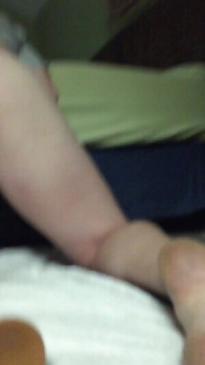 Been awhile... do you still wanna taste of this ginger milf booty? f, 37