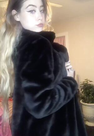 lil winter Christmas version 🙈 h0 h0 h0