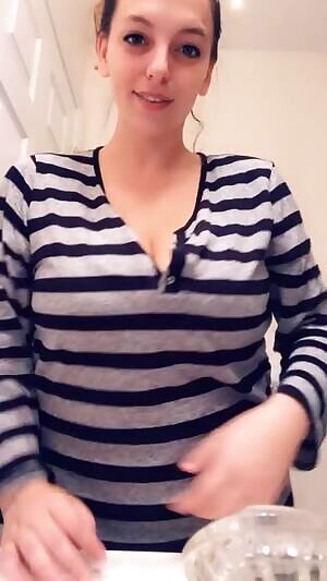 I’m dropping dem titties lol