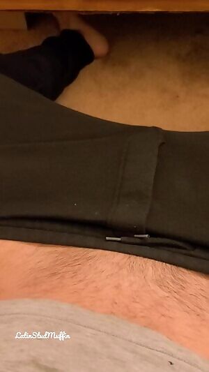 Its true what they say about black looking slim. Were you expecting that 🍆?