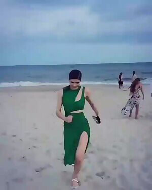 Daddario jiggles
