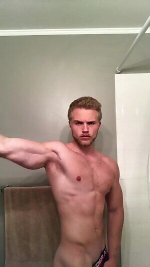 I usually take my pics by recording myself then screenshotting stills, figured y’all might like one of the vids!