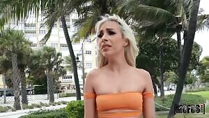 Stranded Teens - Helpful Local Gets Pussy