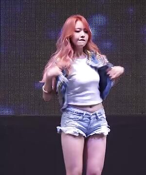 Girls Day Minah - The legendary cheeks exhibition