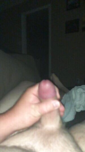 Chatting with Chubby MILF’s really gets me shooting...