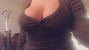 100 Days of Titty Drops: 5/100. Quite a handful, aren’t I?