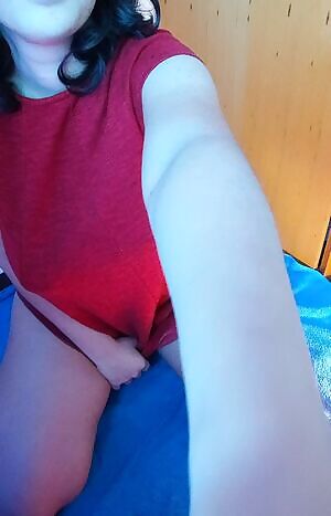 Doing one tittydrop a day until Christmas 🎄✨ Day 12 💕💖