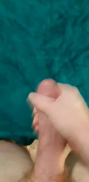 You may not want to use the green towel at my place, or maybe you do. 😋