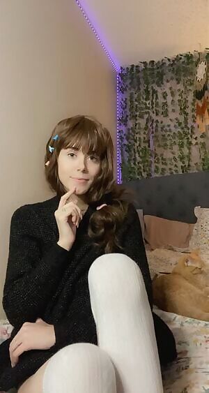 plz toss me around, i’m only 102 pounds 😈