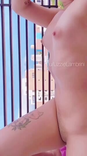 I’m sure you won’t hesitate to masturbate watching your hot neighbor naked🔥 SC: nymphetxo1