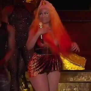 Nicki Minaj oops nip slip