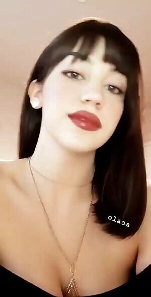 To facefuck that pretty mouth...