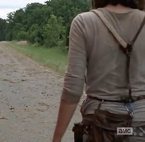 Love the way Lauren Cohan shooks her ass