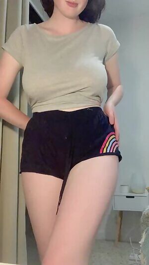 Wow 😱 her Free album In Comments